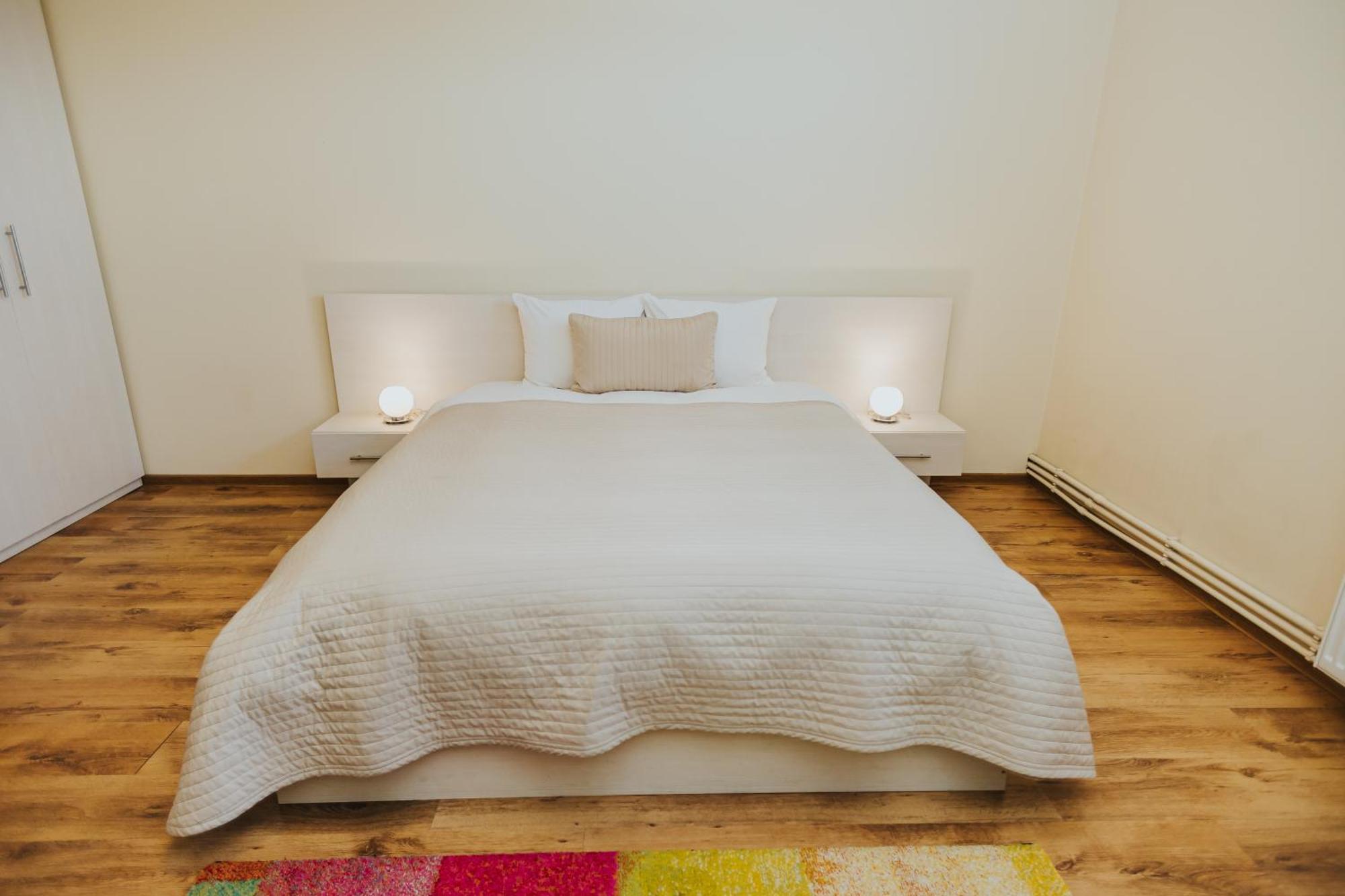 Camelia'S Cozy Place Nagybánya Kültér fotó
